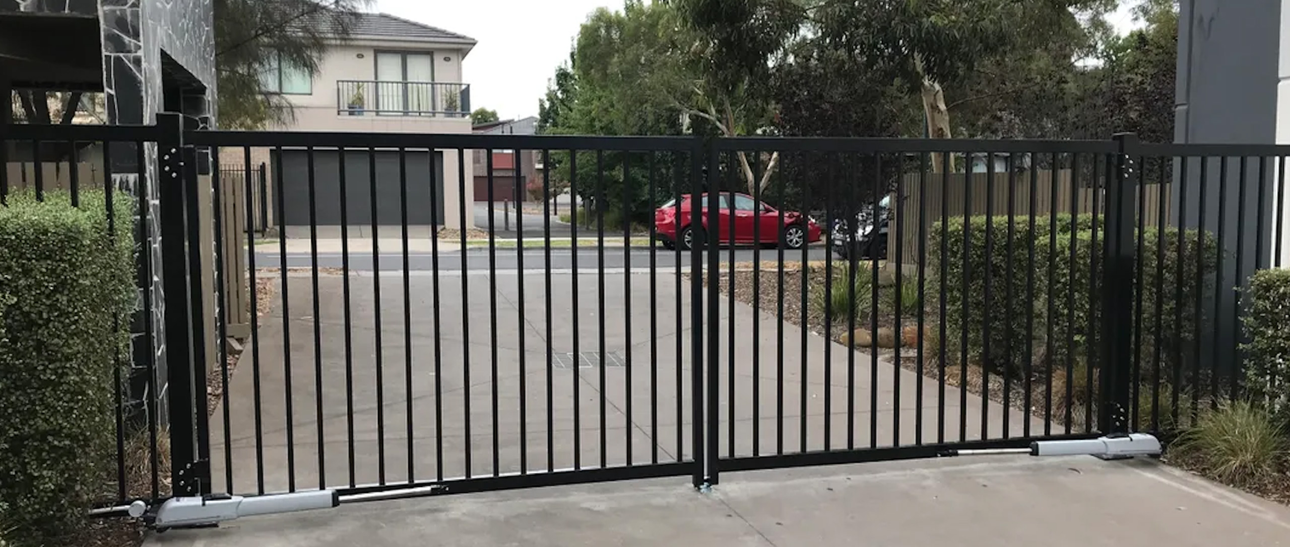 Entry Solutions – Gates & Garage Doors